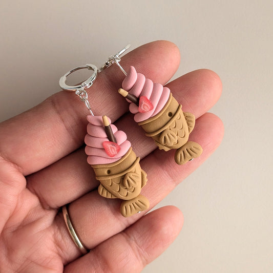 *PRE-ORDER* Strawberry Taiyaki Cone Earrings