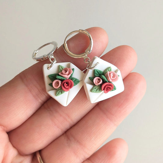 Floral Enevelope Earrings